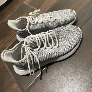 Adidas White and black threaded sneakers. Women’s size 6 1/2.